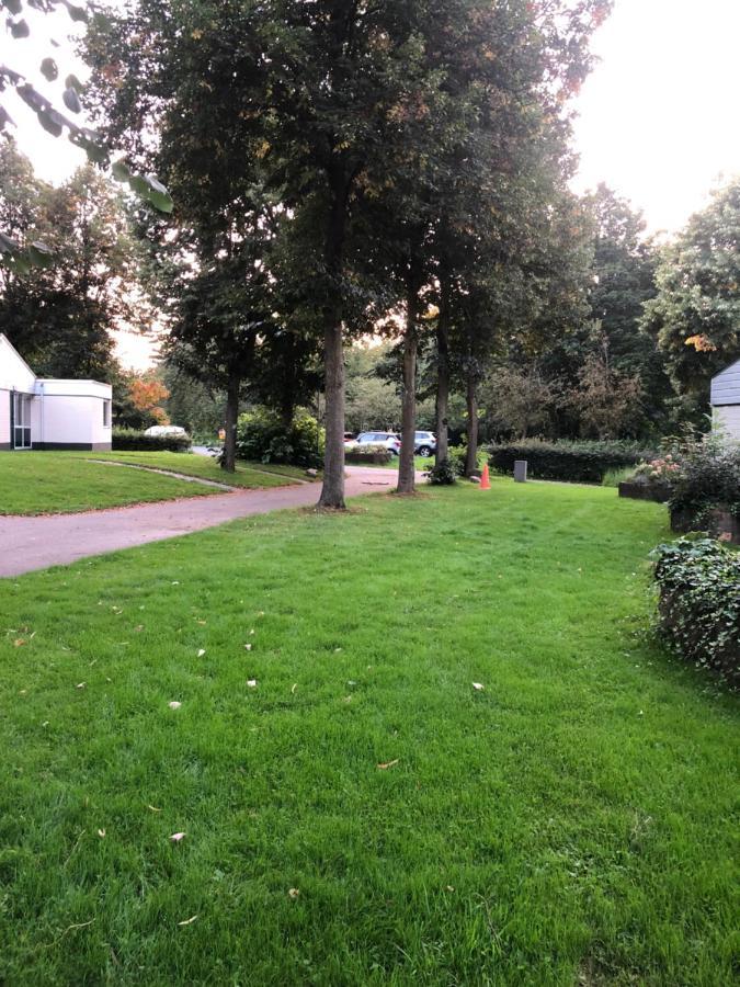 Vakantiebungalow Nr 7 In Het Heuvelland Simpelveld Exterior foto