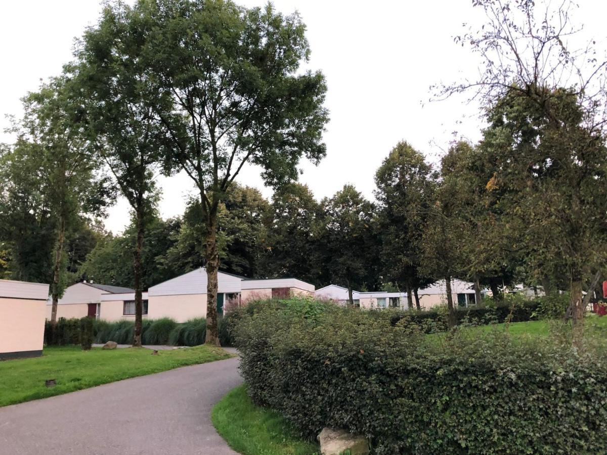 Vakantiebungalow Nr 7 In Het Heuvelland Simpelveld Exterior foto