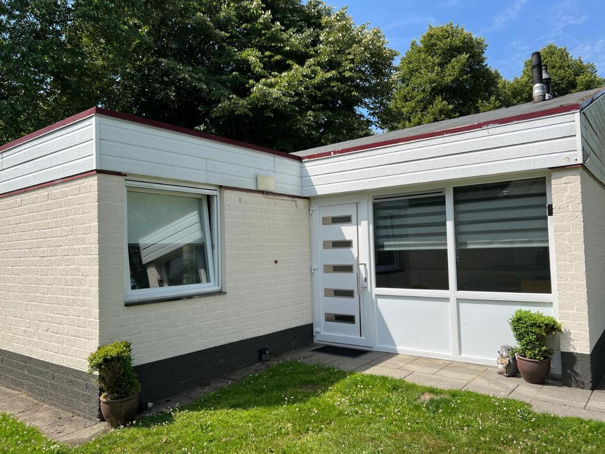 Vakantiebungalow Nr 7 In Het Heuvelland Simpelveld Exterior foto